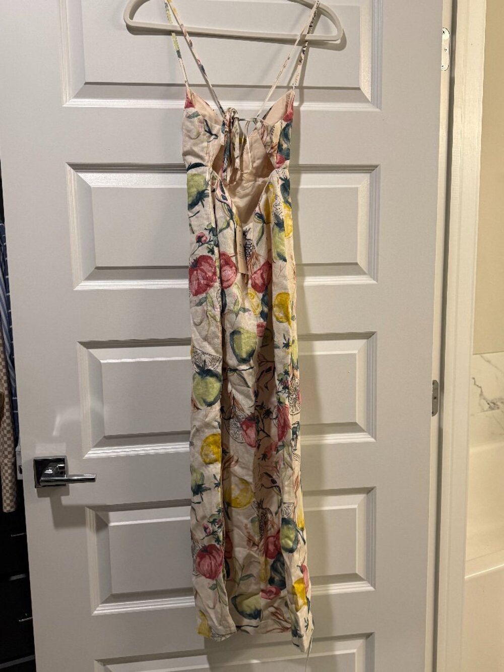 Never Worn Abercrombie Linen Tie Back Fruit Dress - Picture 3 of 3